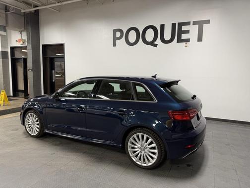 2017 Audi A3 e-tron 1.4T Tech Premium Plus