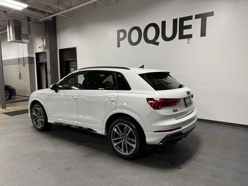 2022 Audi Q3 45 S line Premium Plus