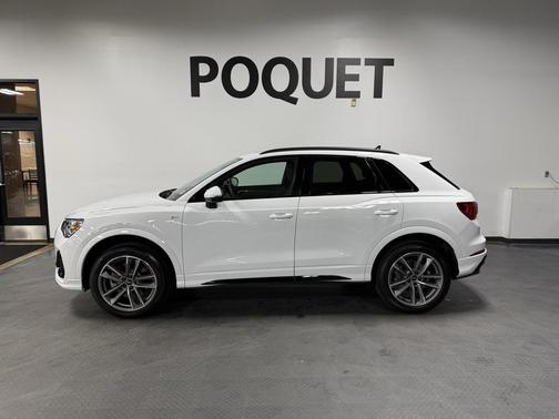 2022 Audi Q3 45 S line Premium Plus