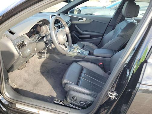 2019 Audi A4 2.0T Premium Plus