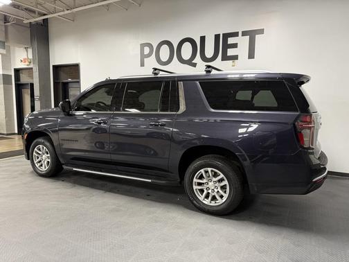 2023 Chevrolet Suburban LS