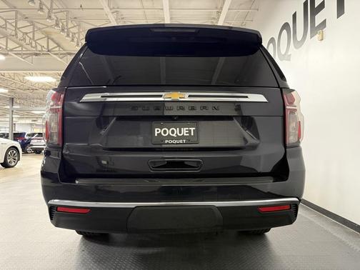 2023 Chevrolet Suburban LS