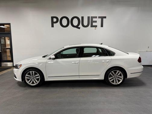 Pure White 2017 Volkswagen Passat SEL Premium