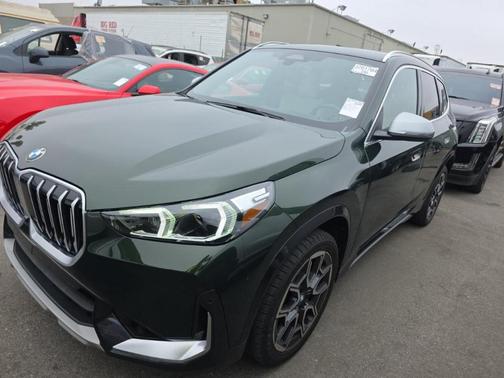 San Remo Green Metallic 2023 BMW X1 xDrive28i