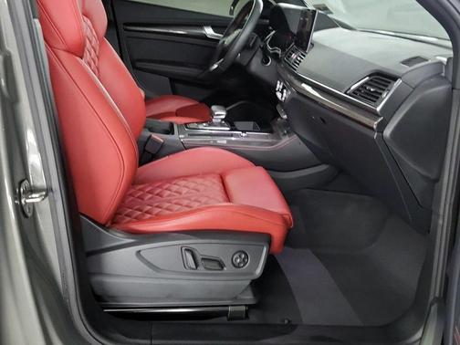 2023 Audi SQ5 3.0T Premium Plus