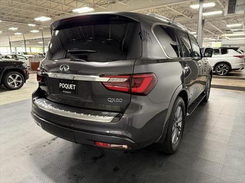 2022 INFINITI QX80 Luxe