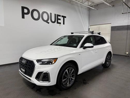 Glacier White Metallic 2022 Audi Q5 45 S line Premium Plus