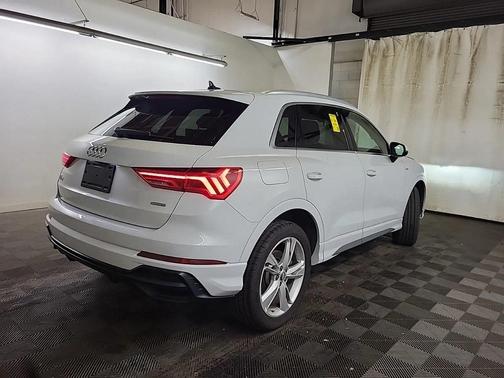 2020 Audi Q3 45 S line Premium Plus