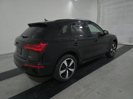 2024 Audi Q5 45 S line Premium Plus