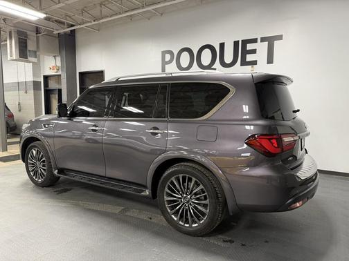 2023 INFINITI QX80 Premium Select