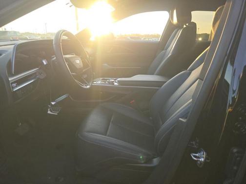 Stellar Black Metallic 2024 Cadillac LYRIQ Sport