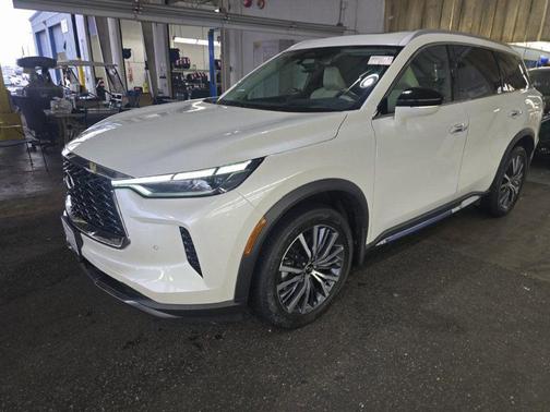 2023 INFINITI QX60 SENSORY