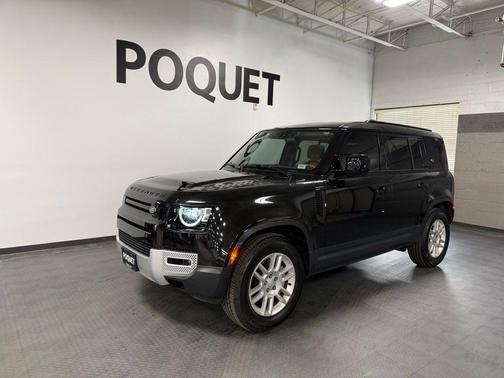 Santorini Black Metallic 2024 Land Rover Defender S