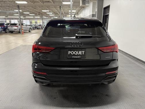 2023 Audi Q3 Premium