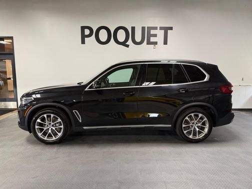 Black Sapphire Metallic 2020 BMW X5 xDrive40i