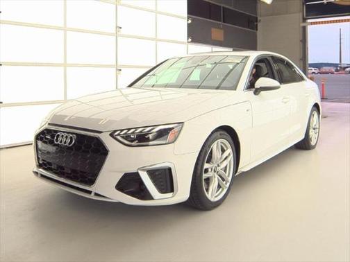 2022 Audi A4 45 S line Premium Plus