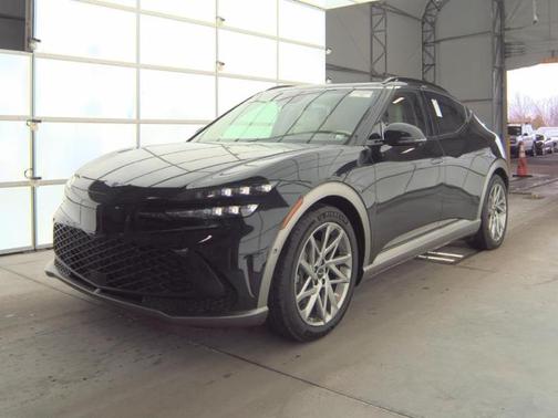 2024 Genesis GV60 Advanced