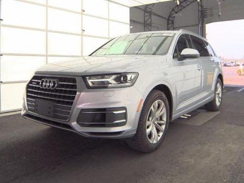 2017 Audi Q7 3.0T Premium