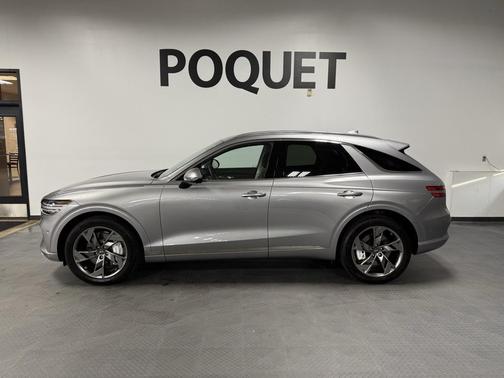 2023 Genesis Electrified GV70 Advanced