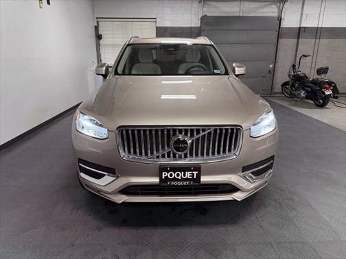 2023 Volvo XC90 B6 Plus 7-Seater