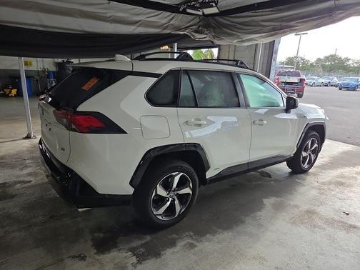 Ice Cap 2023 Toyota RAV4 Prime SE