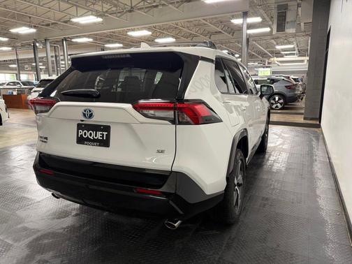 Ice Cap 2023 Toyota RAV4 Prime SE