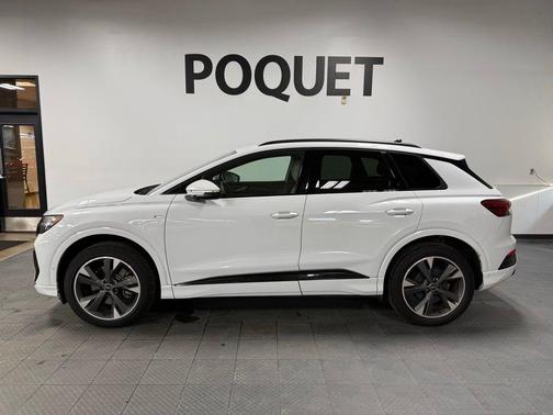 2024 Audi Q4 e-tron Prestige