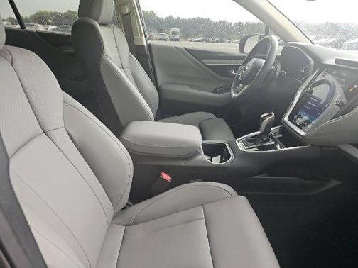 2022 Subaru Legacy Limited