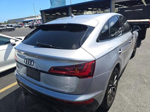2022 Audi SQ5 3.0T Prestige