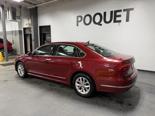 2016 Volkswagen Passat 1.8T S