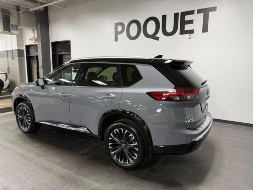 2024 Nissan Rogue Platinum