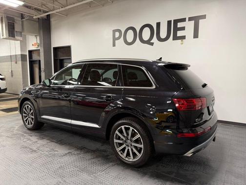 Orca Black Metallic 2018 Audi Q7 2.0T Premium Plus
