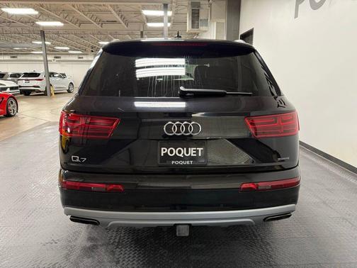 Orca Black Metallic 2018 Audi Q7 2.0T Premium Plus