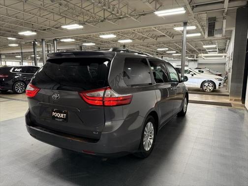 2016 Toyota Sienna XLE Premium