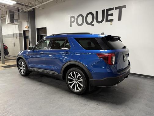 2022 Ford Explorer ST-Line