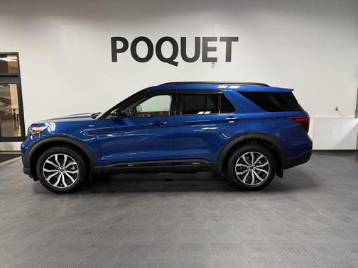 2022 Ford Explorer ST-Line