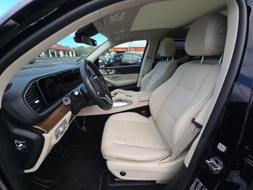 2021 Mercedes-Benz GLS 450 4MATIC