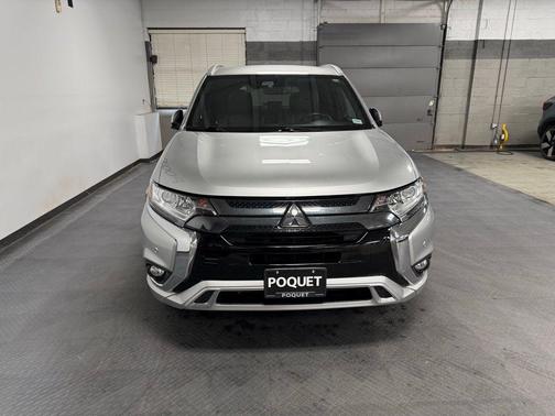2022 Mitsubishi Outlander PHEV SEL