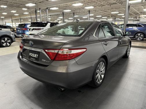 2017 Toyota Camry Hybrid XLE