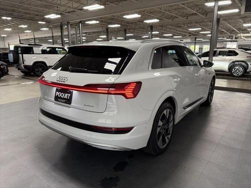 2023 Audi e-tron Premium Plus quattro