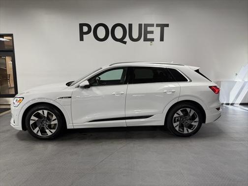 2023 Audi e-tron Premium Plus quattro