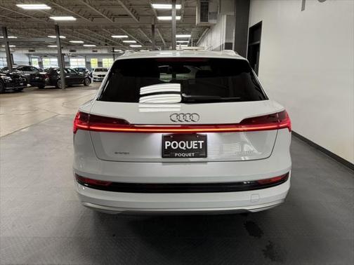 2023 Audi e-tron Premium Plus quattro