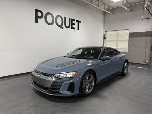 2022 Audi e-tron GT Premium Plus