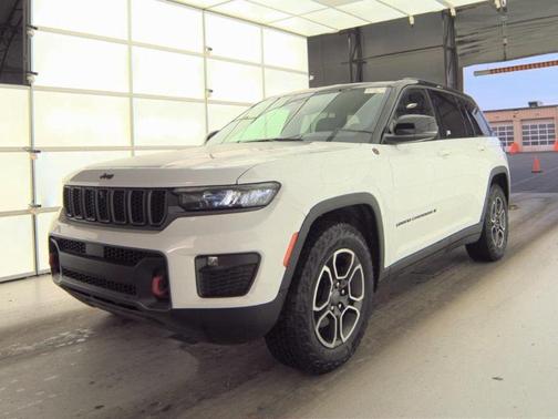2022 Jeep Grand Cherokee Trailhawk