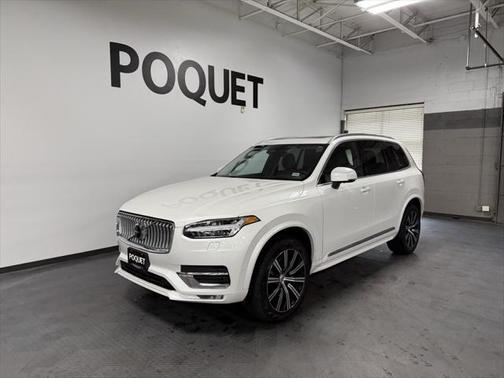 2023 Volvo XC90 B5 Plus