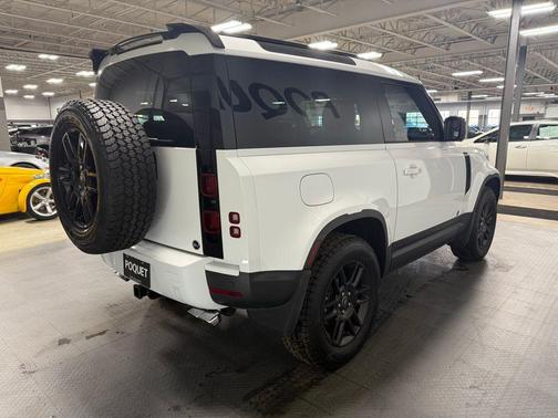 2022 Land Rover Defender S