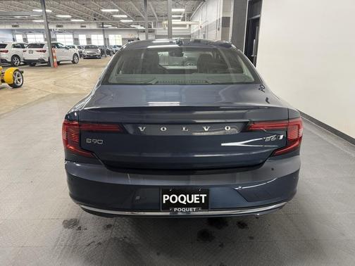 2023 Volvo S90 Ultimate