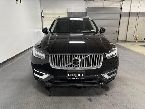 Onyx Black Metallic 2022 Volvo XC90 T6 Inscription