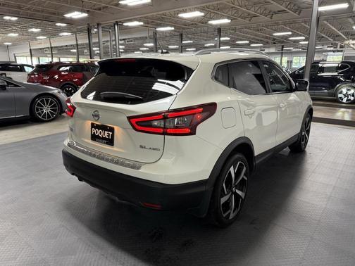2022 Nissan Rogue Sport SL