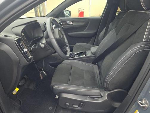 2023 Volvo C40 Recharge Pure Electric Ultimate